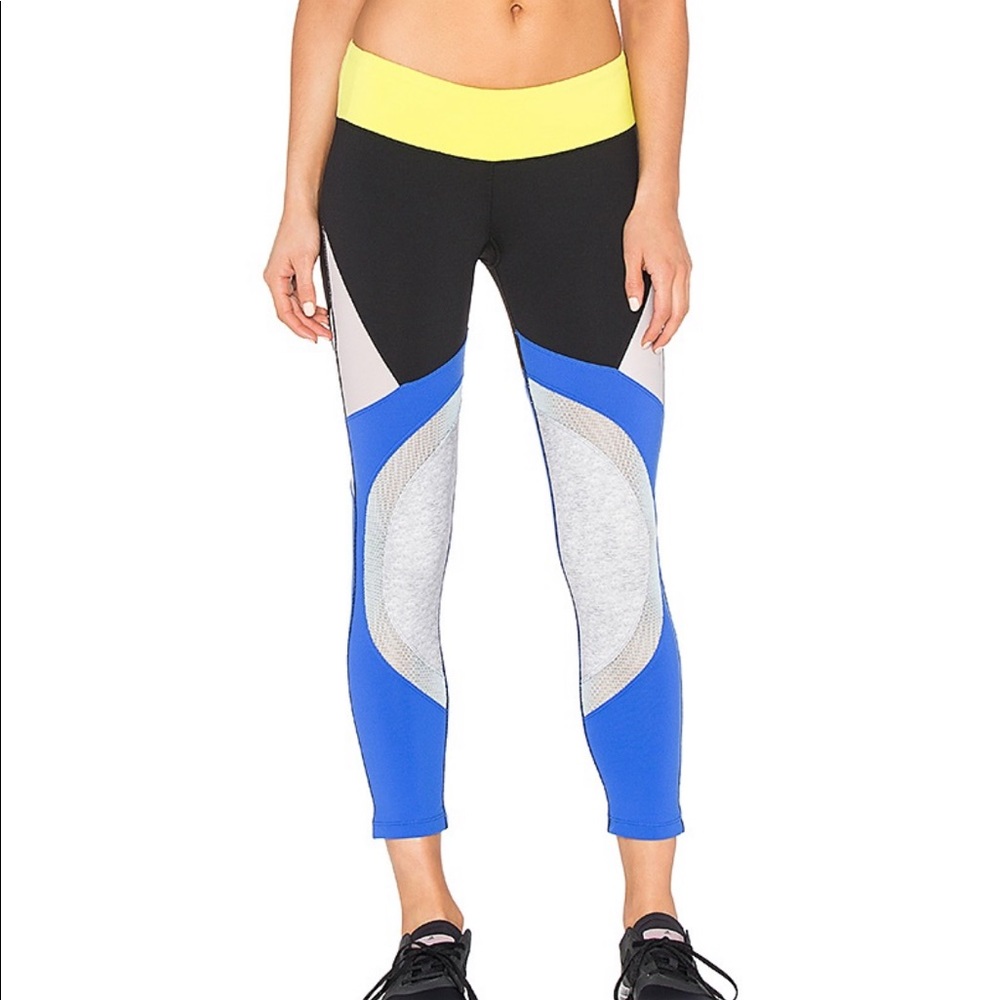 Splits59 Division Crop Leggings - Small
